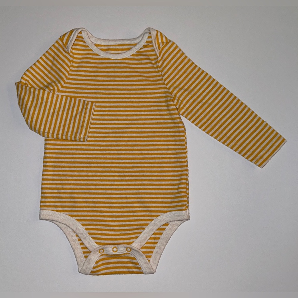 Cat & Jack Mustard and White Striped Long-Sleeved Onesie 6-9M EUC